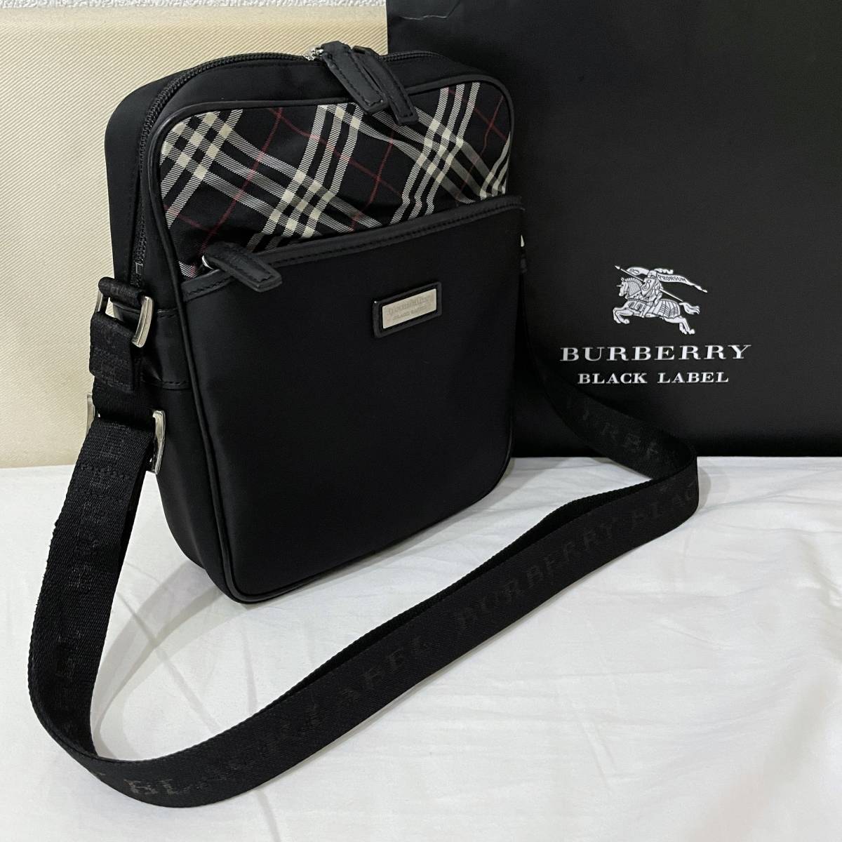 ✨激レア✨BURBERRY BLACK LABEL ショルダーバッグ 2way ✨激レア✨BURBERRY BLACK LABEL ショルダーバッグ 2way