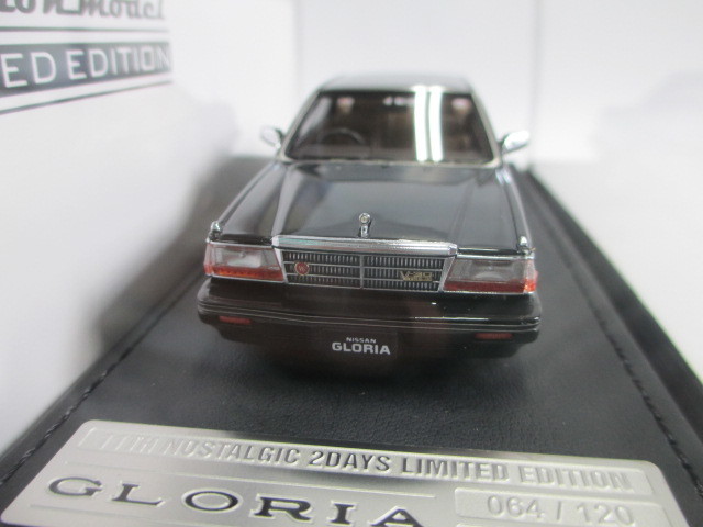 新品 IG 1/43 ignition model 1309 ニッサン グロリア Y30 4ドア