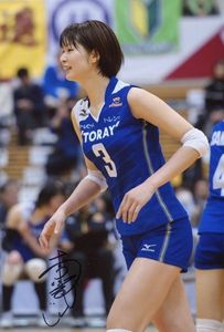 バレー 木村沙織のYahoo!オークション(旧ヤフオク!)の相場・価格を見る