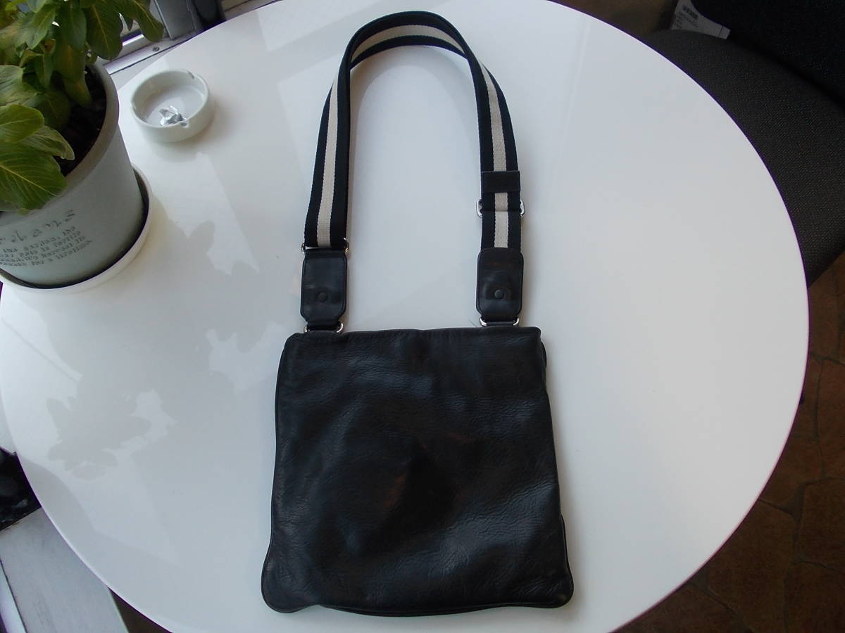 BALLY ショルダーバッグ レザー バリー バッグ ブラック 黒 メンズ 