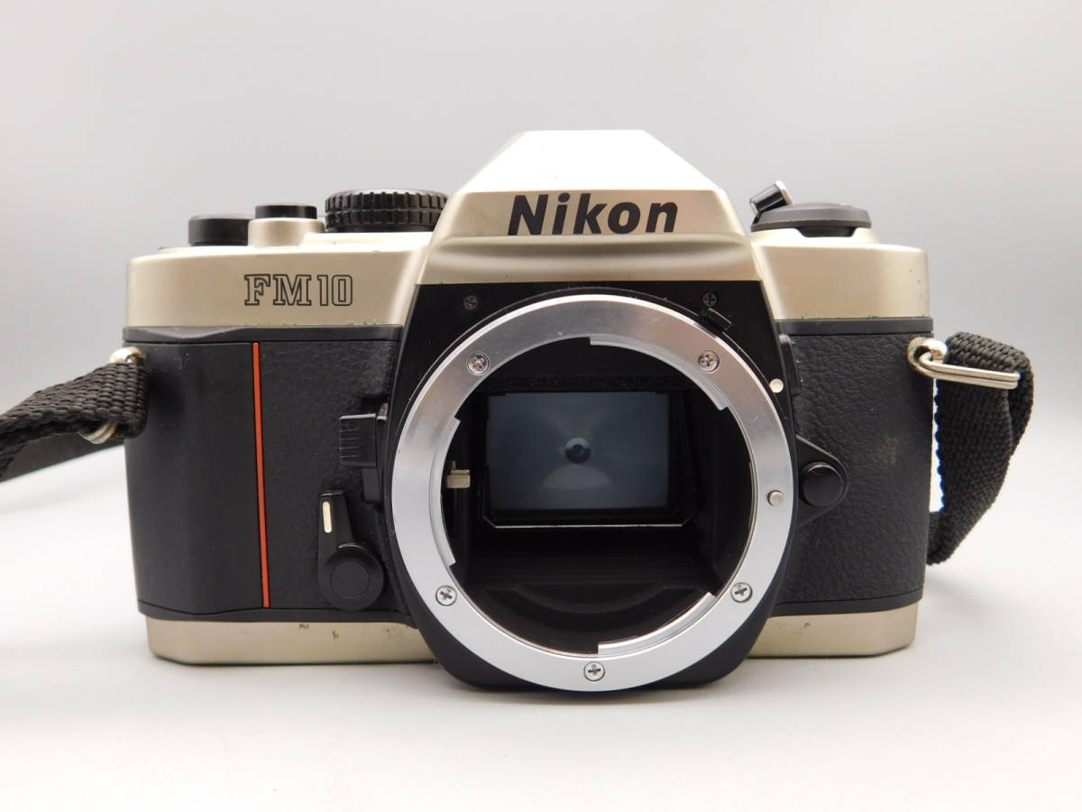 通販定価 動作品 NIKON ニコン 一眼レフカメラ FM10 レンズ Zoom
