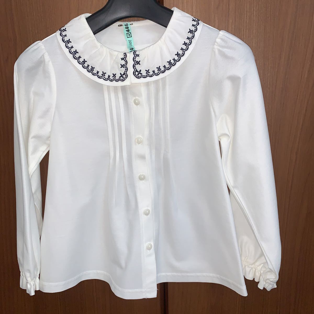 組曲 白ブラウス 女の子110から1センチクリーニング済み シャツ 売買されたオークション情報 Yahooの商品情報をアーカイブ公開 オークファン Aucfan Com