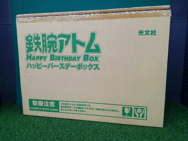 鉄腕アトム HAPPY : BIRTHDAY BOX - Yahoo!オークション box」の落札