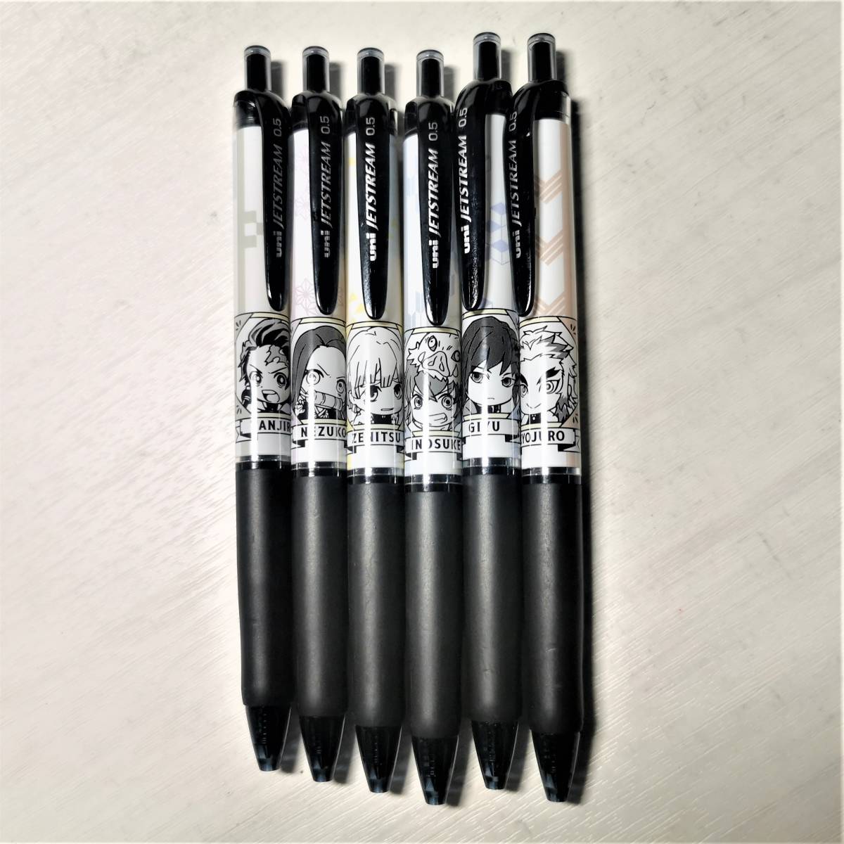【新品】ジェットストリーム鬼滅の刃6本セット 未使用品】三菱鉛筆 Uni ジェットストリーム 「鬼滅の刃」モデル 6