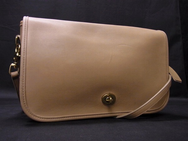 1円□美品□ COACH コーチ 9635 レザー ゴールド金具 ターンロック