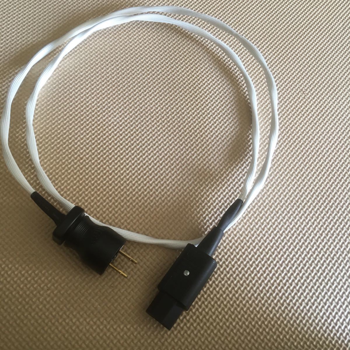 sapl001様より購入品　抜群の自然さとクリアな音質 電源ケーブル 1.2m 2ピンプラグ 純銅線&非メッキプラグ / 制振・帯電防止仕様 