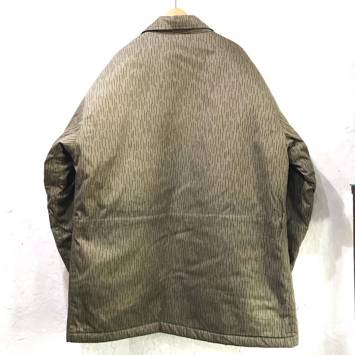 ビンテージドイツ軍レインドロップカモ中綿入りジャケット大きめ 