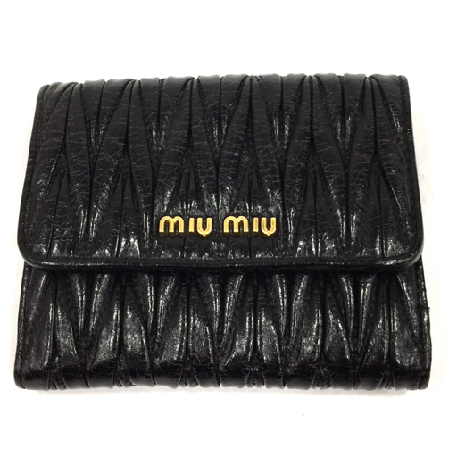 ミュウミュウ miu マテラッセ miumiuマテラッセ折り財布 Wホック財布 