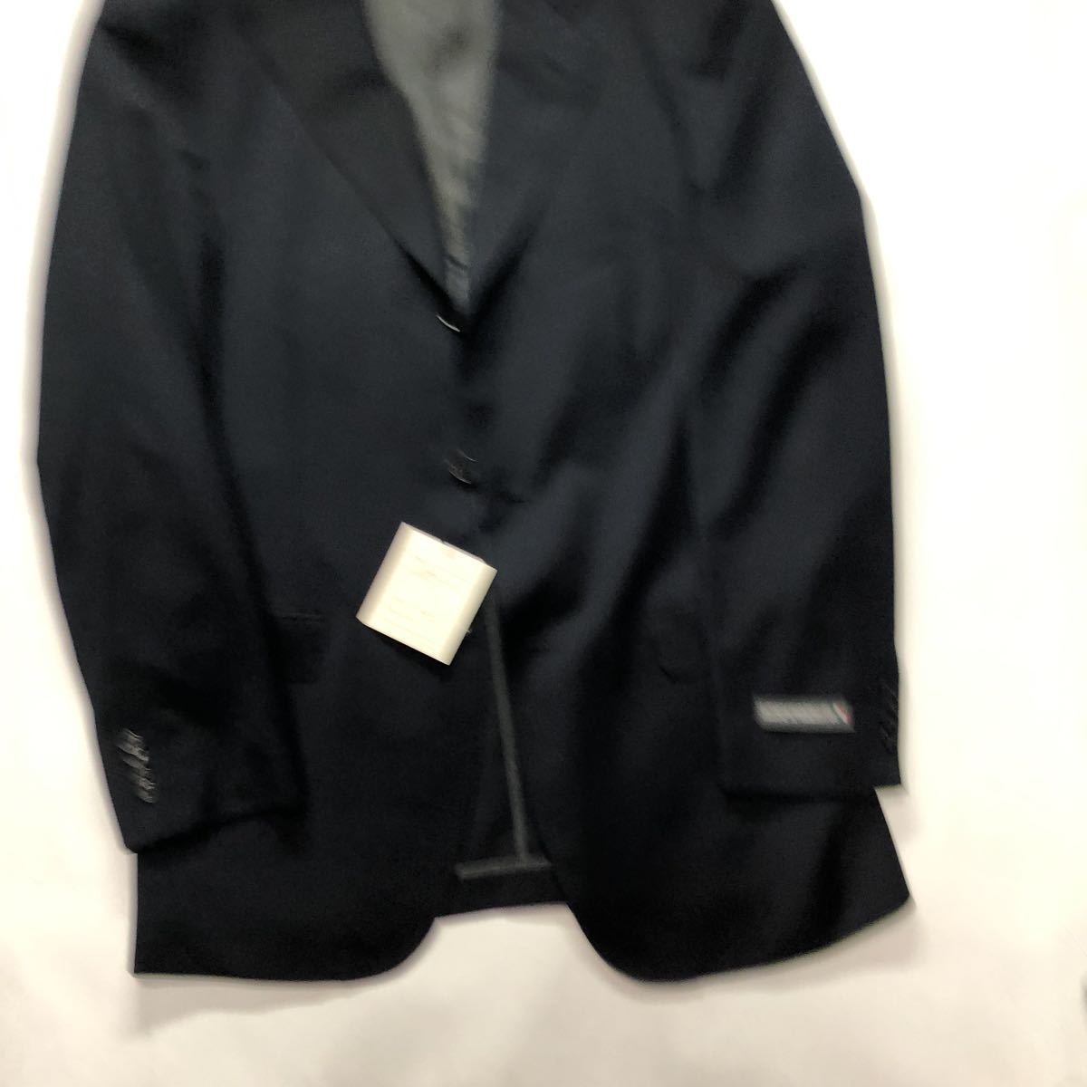 新品　未使用　タグ付き　激安　イタリア製生地使用　3つボタンスーツ　サイズA7 濃紺　super 110‘s ウール100% 高級生地