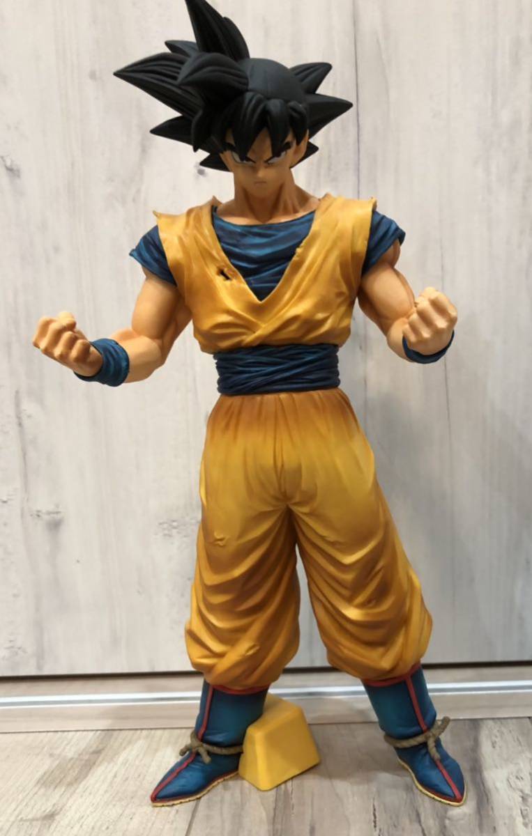 Grandista Resolution Of Soldiers 孫悟空 グランディスタ ドラゴンボール フィギュア 悟空 開封済 孫悟空 売買されたオークション情報 Yahooの商品情報をアーカイブ公開 オークファン Aucfan Com
