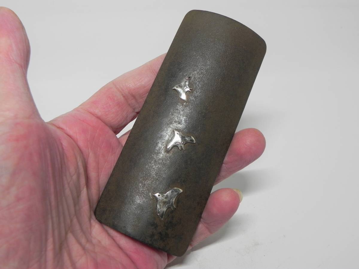 古鉄打ち出し時代鉄地金工象嵌茶合 梅花菊花細密銀細工古鉄時代 ①◇釜