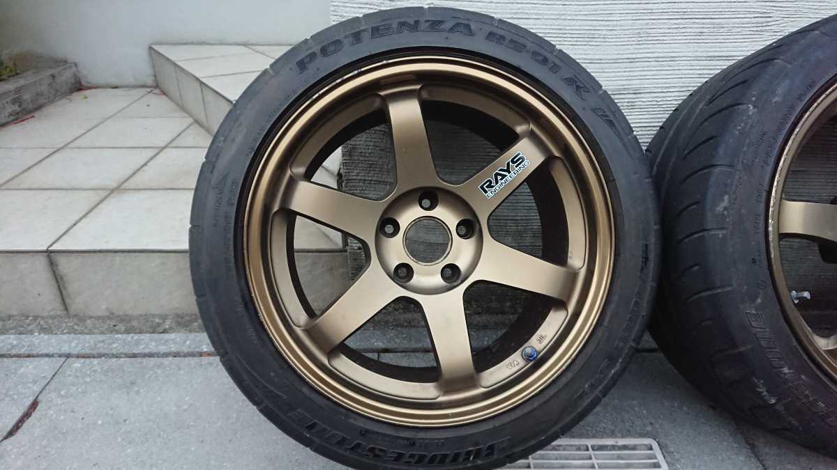 軽量鍛造 RAYS レイズ TE37 9 5J ＋12 17インチ 5穴 4本タイヤ付 