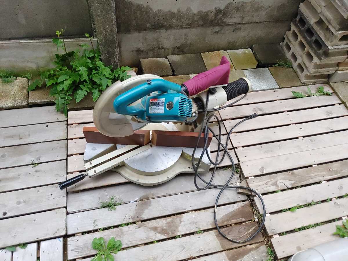 makita12型スライドマルノコ マキタ 305mm 12型 スライドマルノコ 