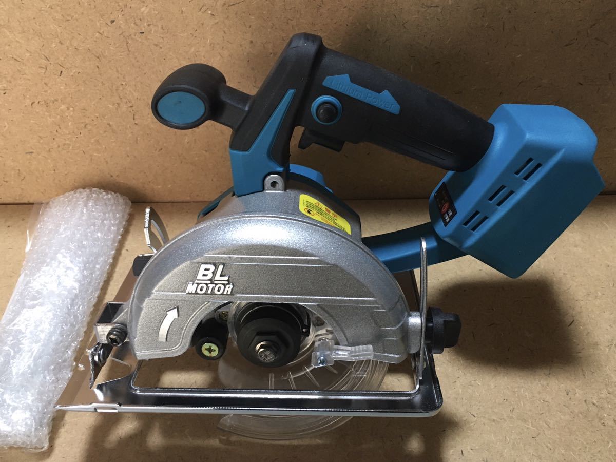 マキタ（makita） 国内仕様 XSS02Z 丸ノコ 18V 充電式 青 純正品 本体+ 