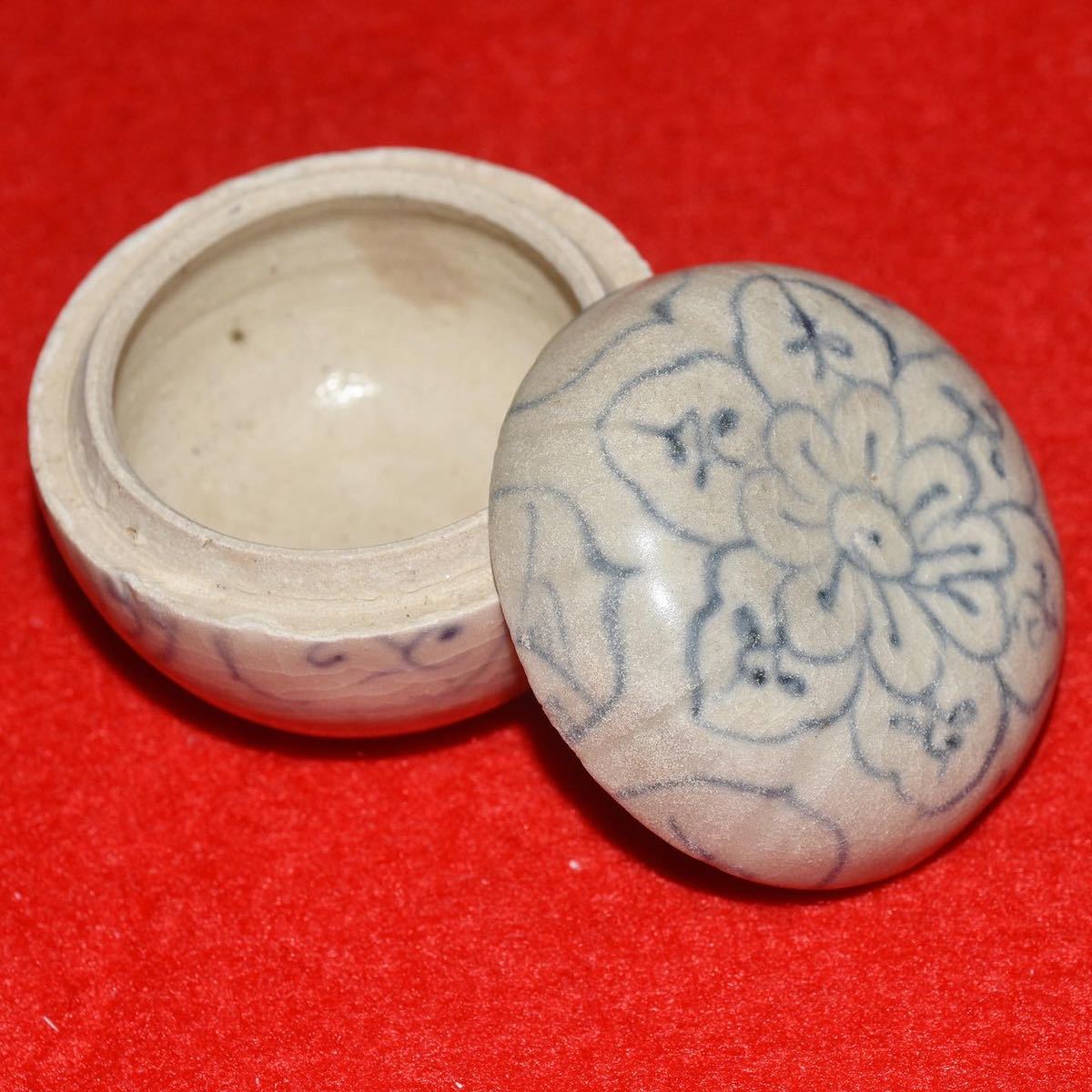 【真正保証】15世紀大明帝国 明朝磁器製香壺 沈没船引き揚げ品 ホイアン 難破船 安南 ベトナム 中国 中世 室町時代 美品 希少 証明書有