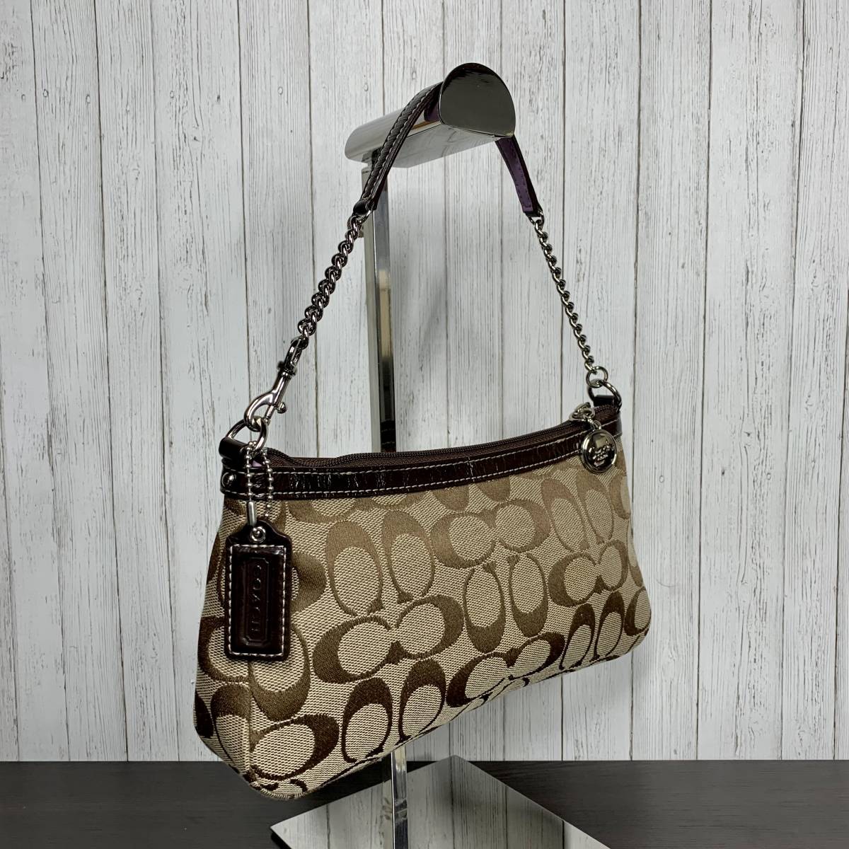 COACH コーチ シグネチャー F44612 チェーン アクセサリーポーチ 