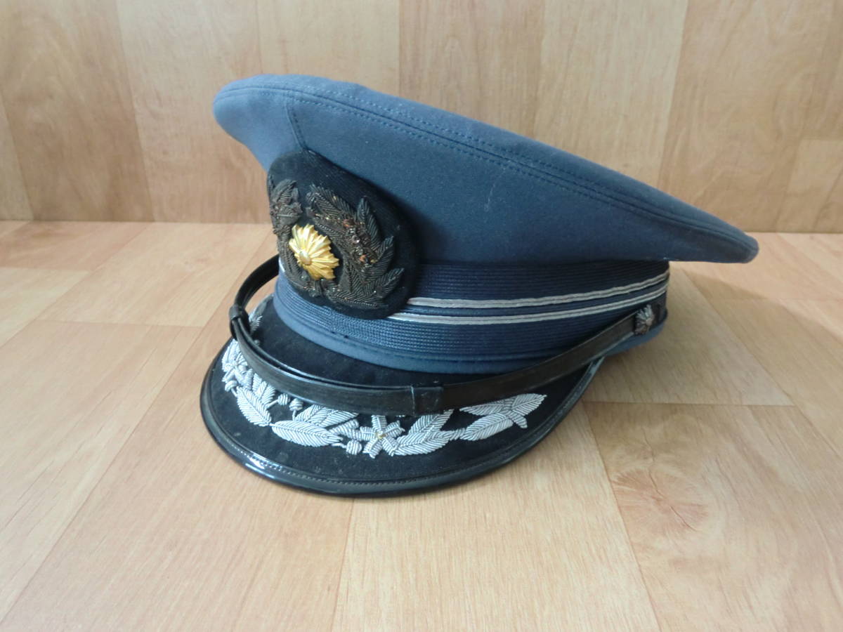 警察コレクション 昭和49年製 レトロ 警察官帽子 制帽 型崩れ無し 警察グッズ 売買されたオークション情報 Yahooの商品情報をアーカイブ公開 オークファン Aucfan Com