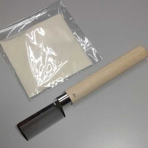 ■筆櫛 (筆くし)小 5cm+筆固め用 糊付き■洋銀製 筆のお手入れの必需品