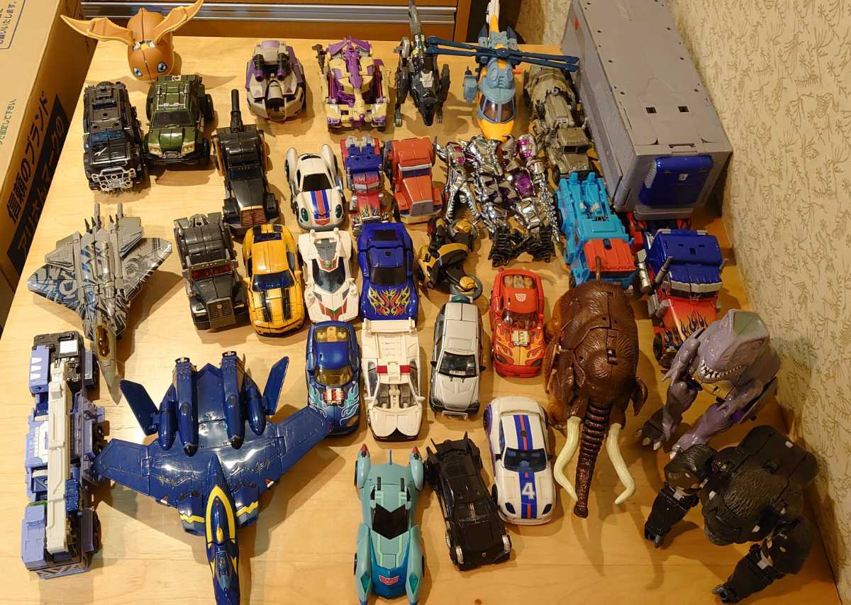 トランスフォーマー　まとめ売り ジャンク】トランスフォーマーほか変形玩具詰め合わせ【50体以上