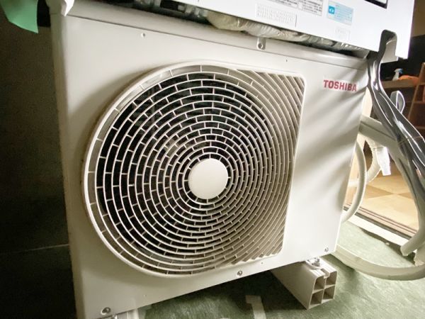 TOSHIBA 2019年製 RAS-E225AP 2.2kwエアコン RAS-E225P 東芝 エアコン