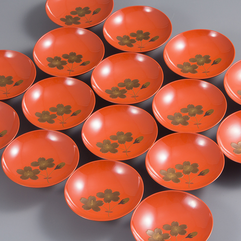 Yahoo!オークション - 「木杯」工芸品の落札相場・落札価格 桜蒔絵十種