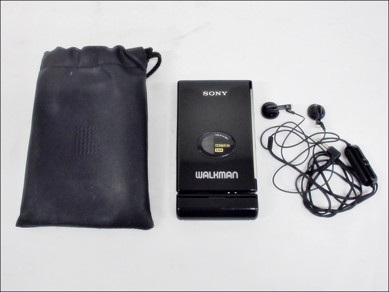 極美品 SONY WM-509 WALKMAN ウォークマン ピンク ソニー SONY