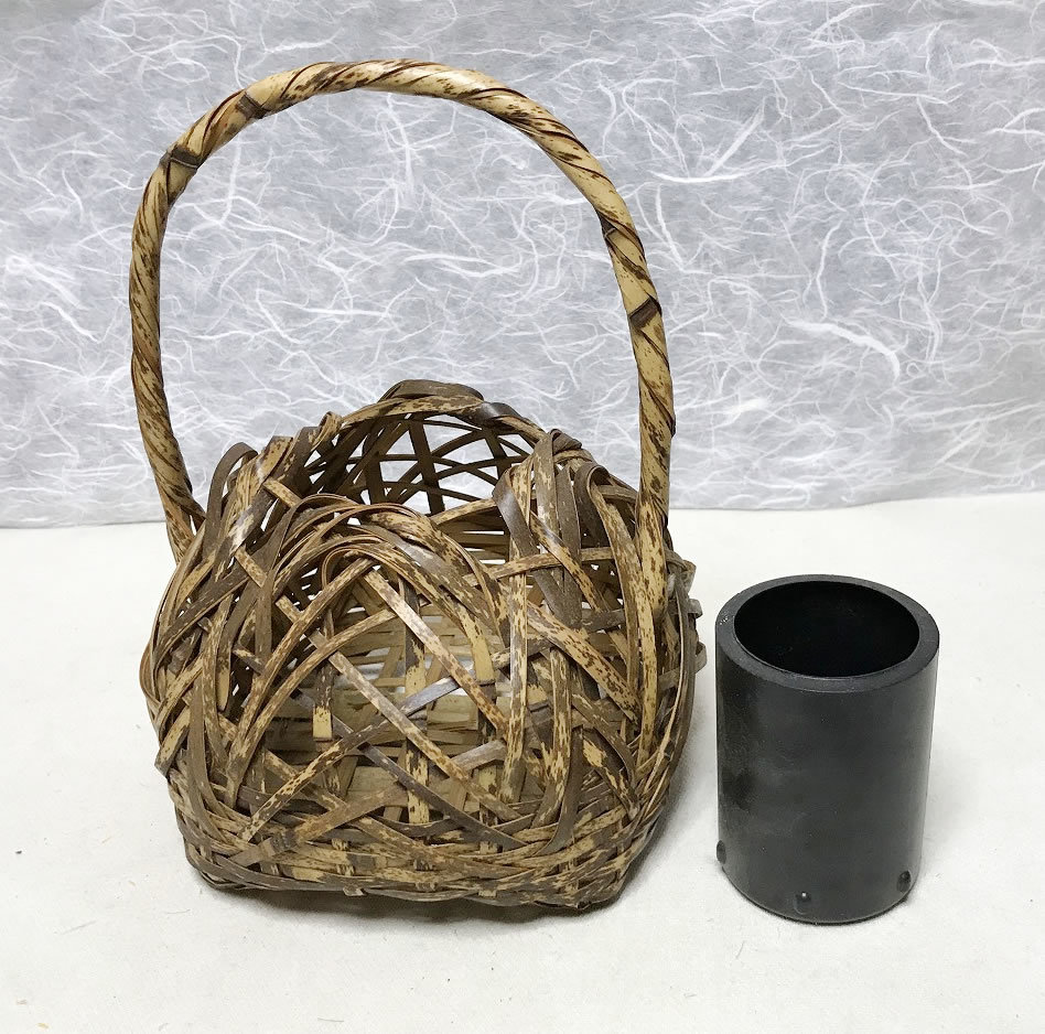 ◇古美術 宗全籠 在銘 竹峰 竹花入れ 竹籠花入れ 花籠 茶道具 【k604