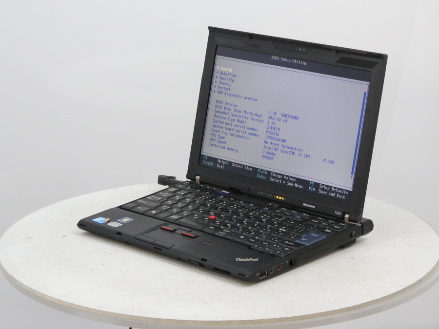 ThinkPad X201 Lenovo Core 4GB i7 Notebook (620M) 2.66GHz 3249CTO