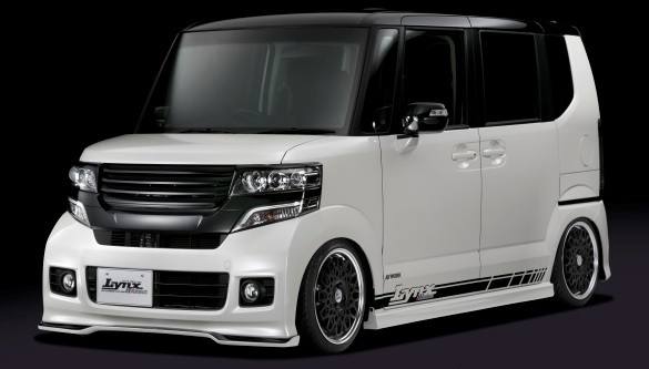シルクブレイズ N-BOXカスタム JF1⁄JF2 アイライン シルクブレイズ K