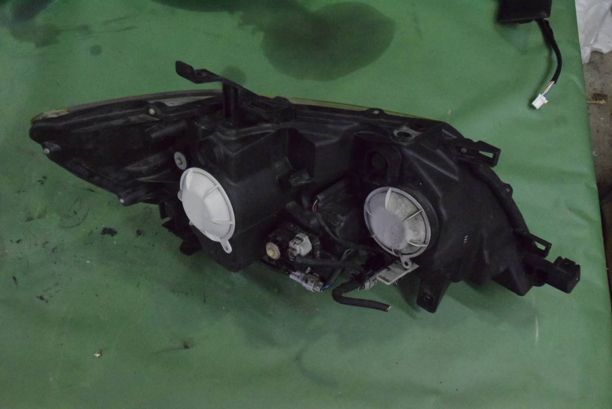 セレナ ヘッドライト 後期 C25 HID 100-24921 キセノン 日産 c25 2026
