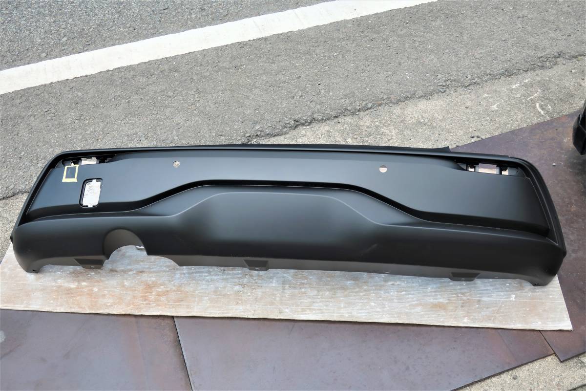 R3 E13 Note ノート 純正 リア バンパー 黒素地 部分 傷有り 6xj0a 6xj0a 新古車外し No3 リア 売買されたオークション情報 Yahooの商品情報をアーカイブ公開 オークファン Aucfan Com