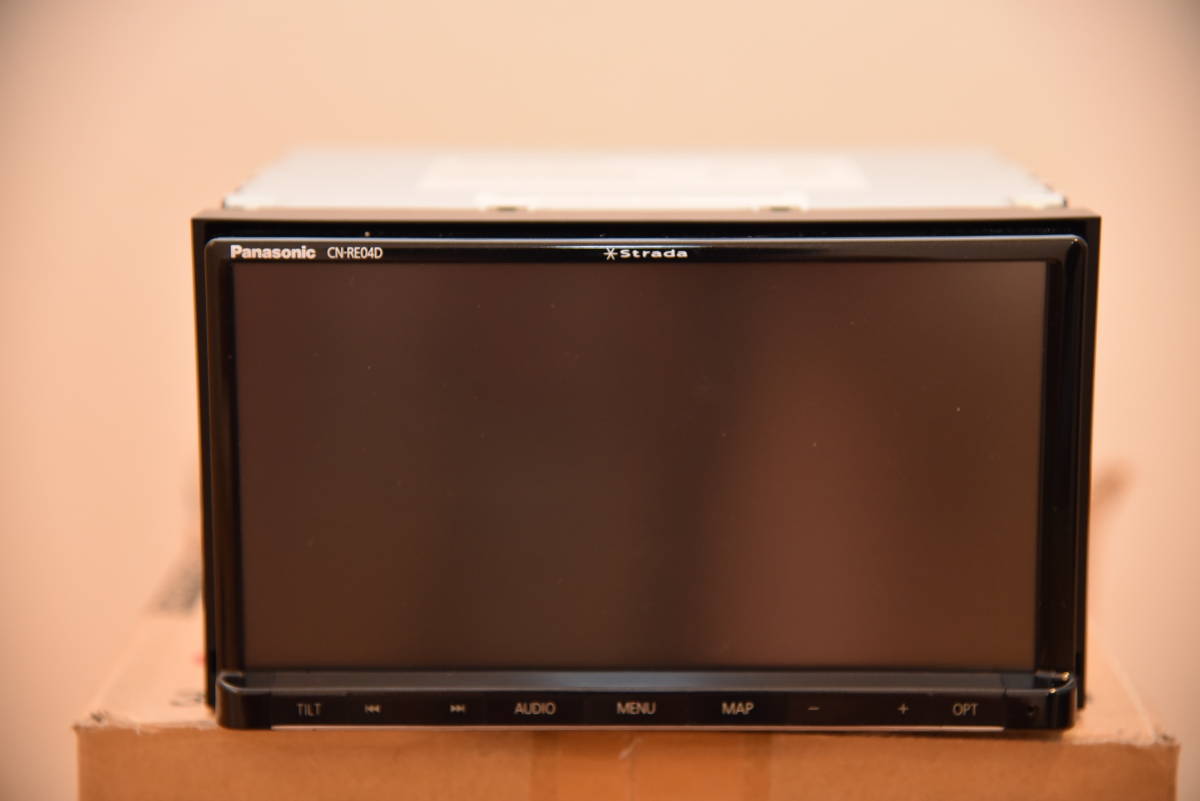 パナソニック Panasonic カーナビ CN-RE04D 2018年度地図 未使用