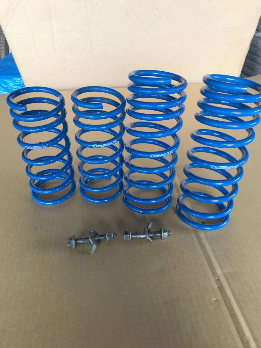 DE51V エブリィ ダウンサス おまけ付き(キャンバーボルト2本)_1