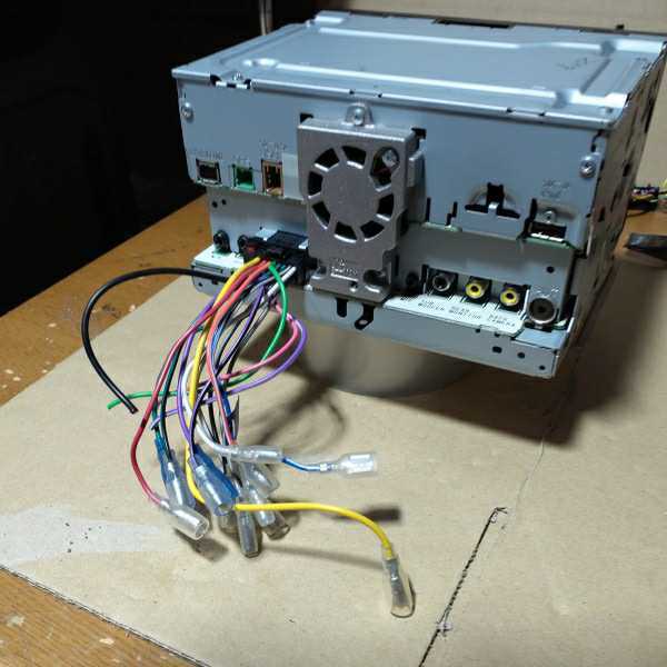 カロッツェリア AVIC-RZ003 SD Bluetooth USB メモリーナビ