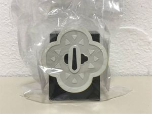 日輪刀鍔の値段と価格推移は 30件の売買情報を集計した日輪刀鍔の価格や価値の推移データを公開