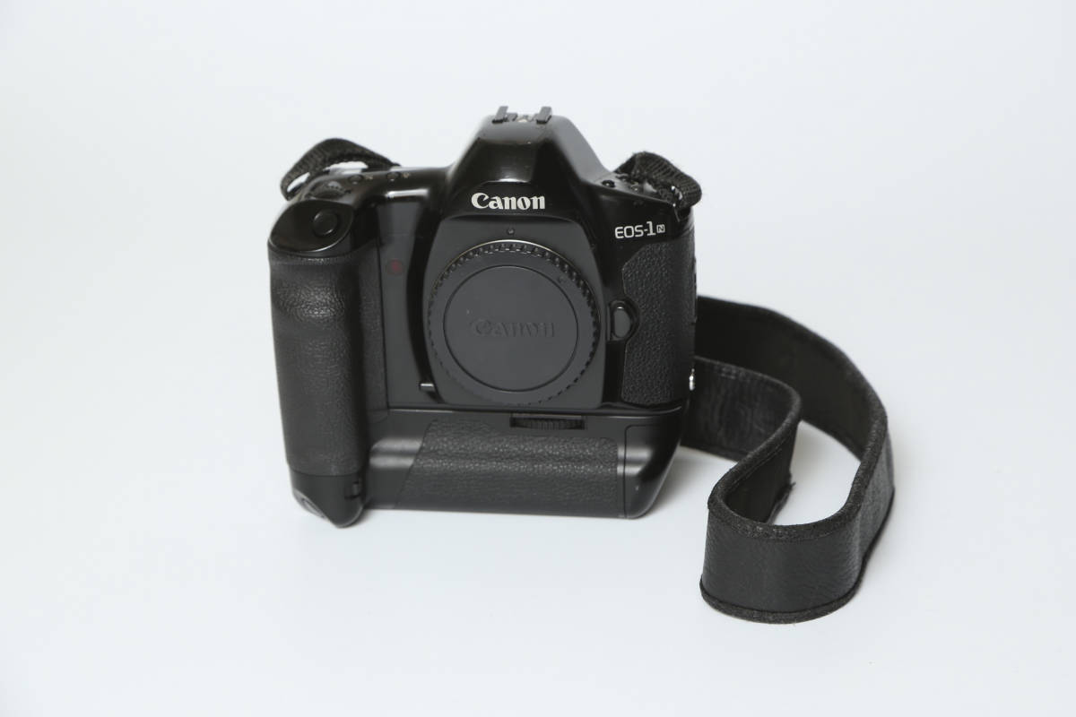 キャノンEOS-1n パワーブースター　本革プロストラップ付き　完動品 　（360°画像閲覧可）_1