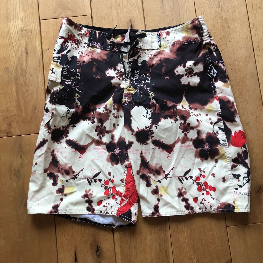 VOLCOM ボルコム　ショートパンツ　水着　32_1