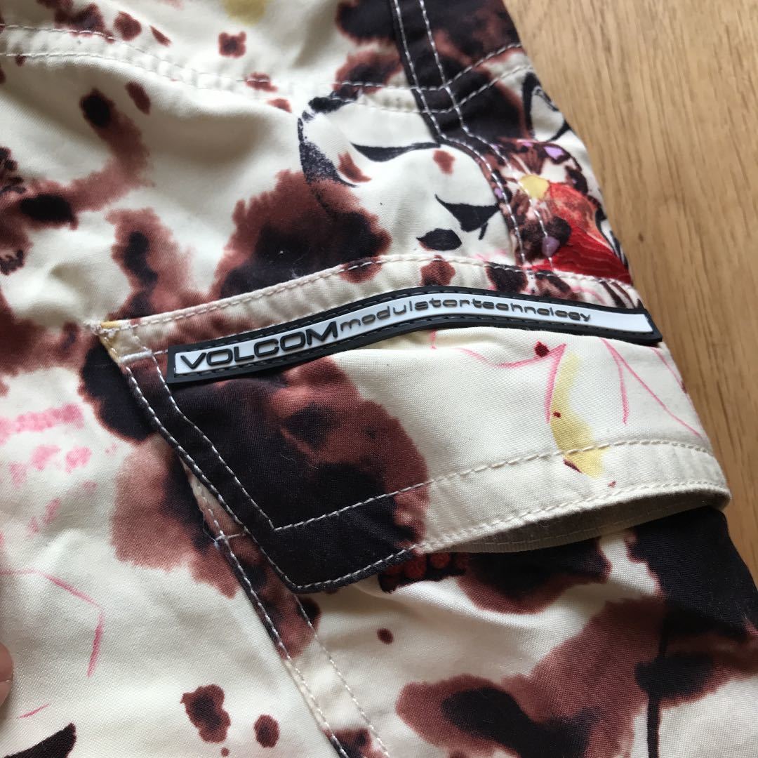 VOLCOM ボルコム　ショートパンツ　水着　32_3