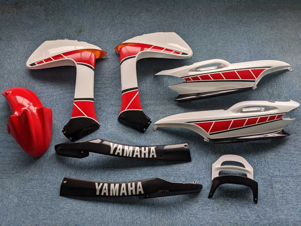 マジェスティ125　中古外装8点セット　ストロボカラー　ウレタンクリア仕上げ