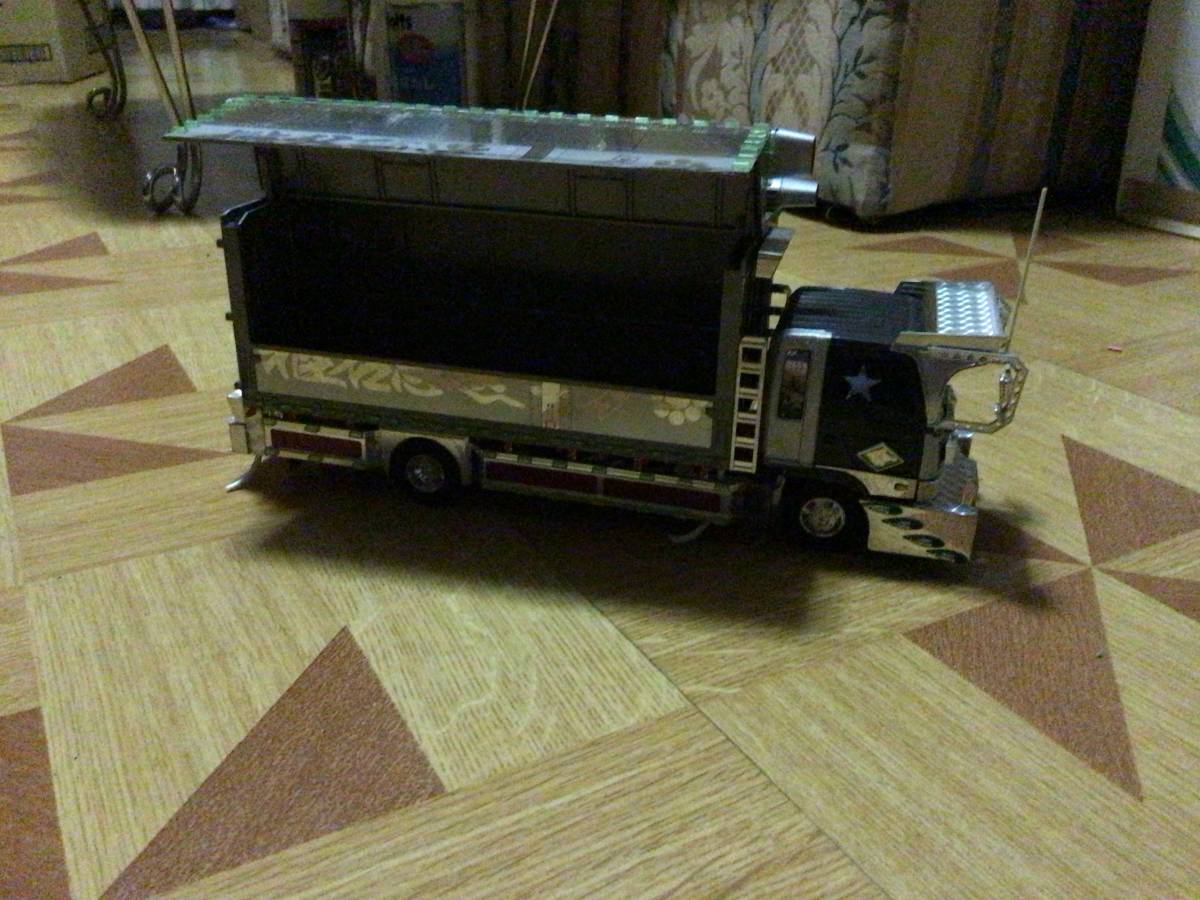 アオシマ 1 32 アートトラック 椎名急送 美加丸 プラモデル デコトラ 廃盤 完成品 トラック トレーラー 売買されたオークション情報 Yahooの商品情報をアーカイブ公開 オークファン Aucfan Com