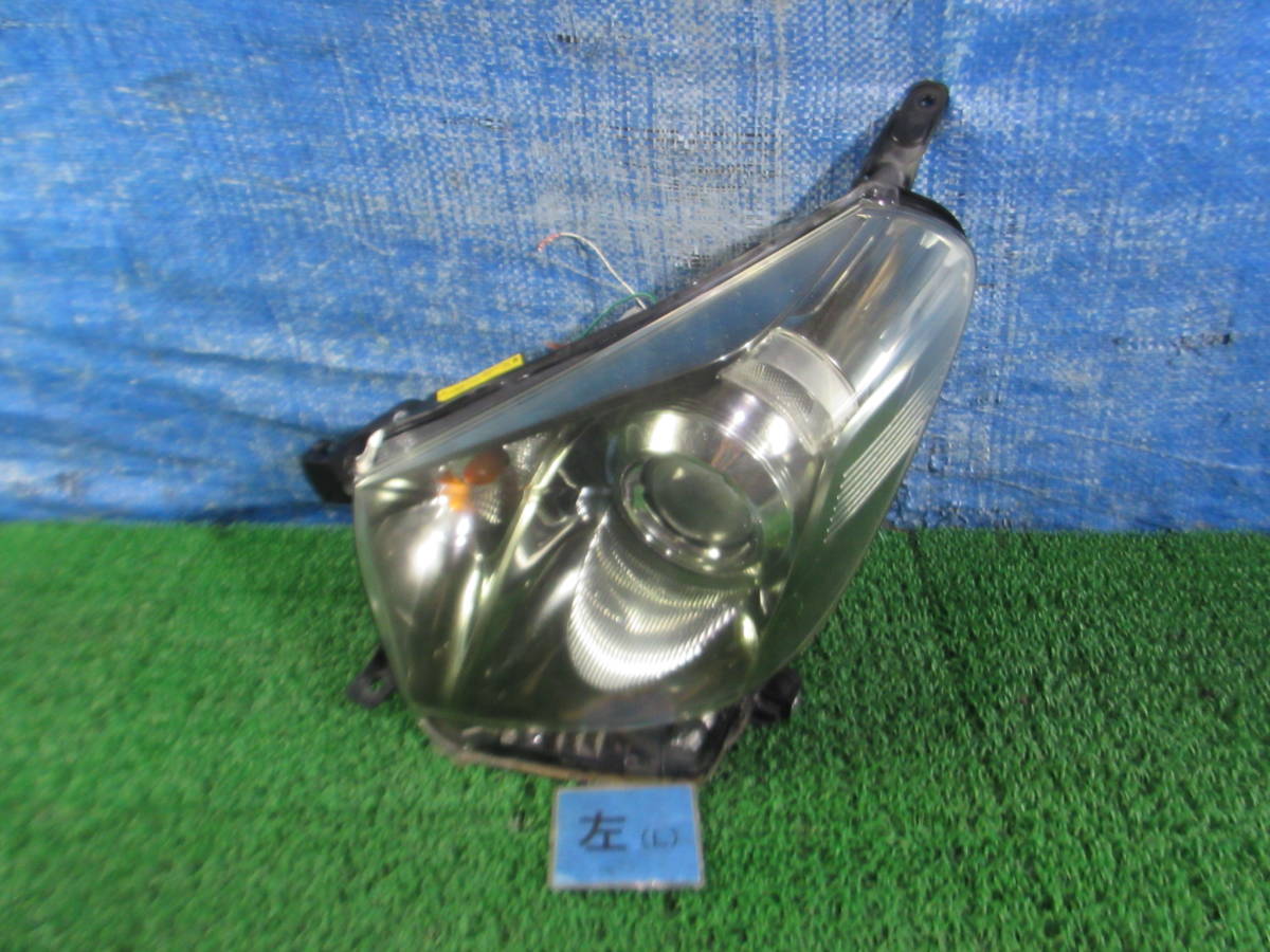 701-L0716☆トヨタ IQ アイキュー DBA-KGJ10 左ヘッドランプ ヘッド