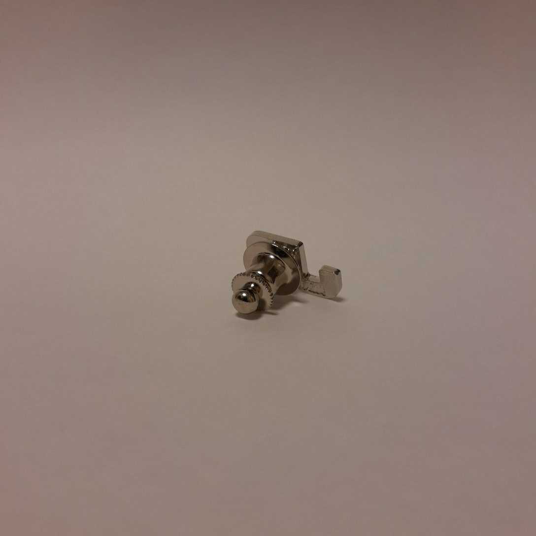 JR四国 社章ピンバッジ | JR四国 水色の社章 ピンバッジ プラケース 送料