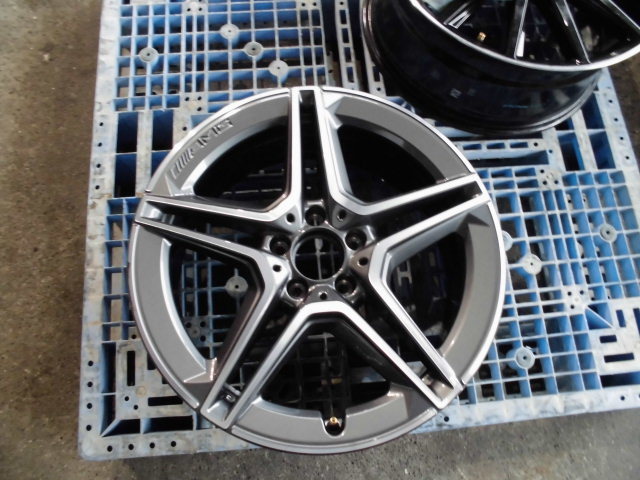 100%新品，定番 メルセデスベンツ AMG 純正 アルミホイール 1本 19インチ 7.5J +53 A247 401 1500 ベンツ24 0305(5穴)｜売買されたオークション情報、yahooの商品情報をアーカイブ公開 - オークファン 5穴