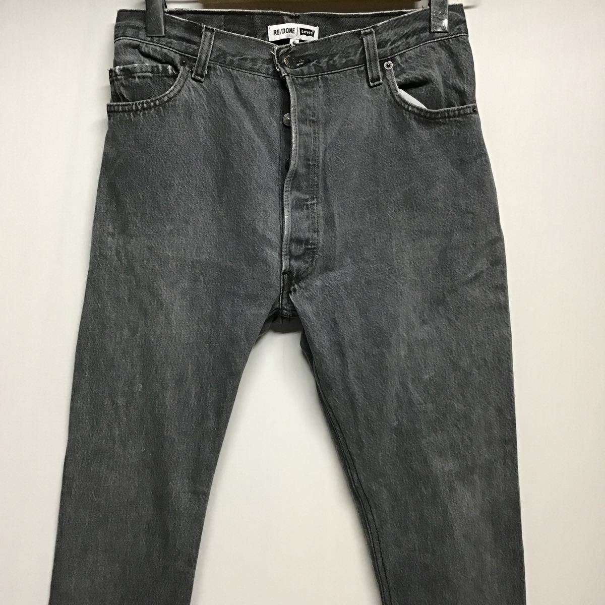 新品，格安 Levi&rsquo;s リーバイス 146770 RE/DONE リダン USA製 デニムパンツ 27 グレー 2105oki(リーバイス)｜売買されたオークション情報、yahooの商品情報をアーカイブ公開 - オークファン リーバイス