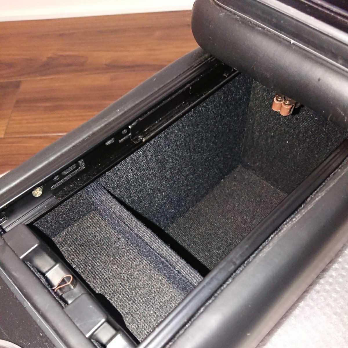 USB付きセンターコンソール ドリンクホルダー アクセサリーソケット ZRR80 ZRR85 ヴォクシー ノア エスクァイア セレナ ステップワゴン_7