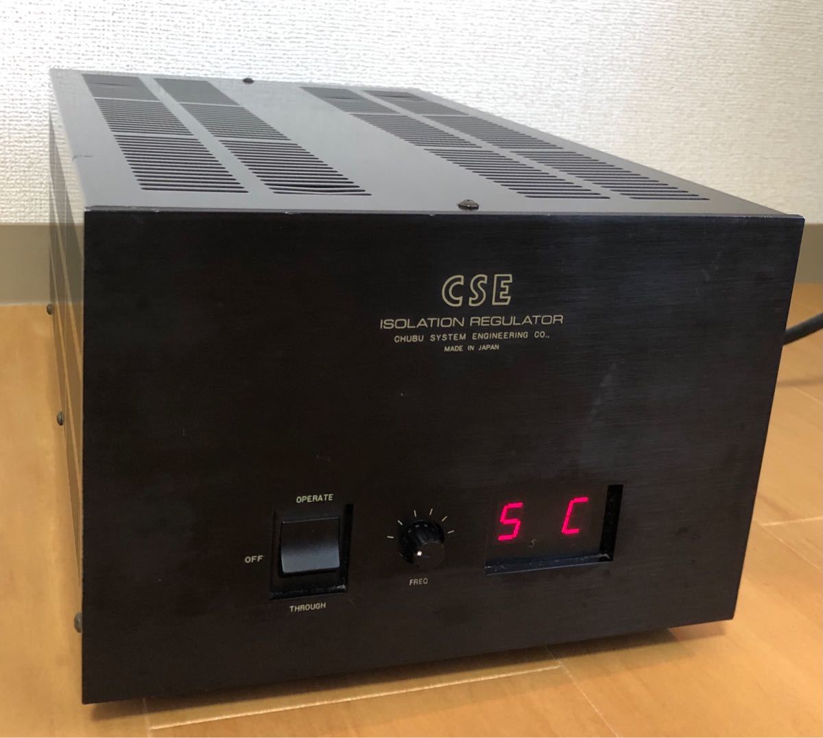 CSE F-200 アイソレーション レギュレーター クリーン電源 動作品 CSE F-200 アイソレーション レギュレーター クリーン電源 動作品