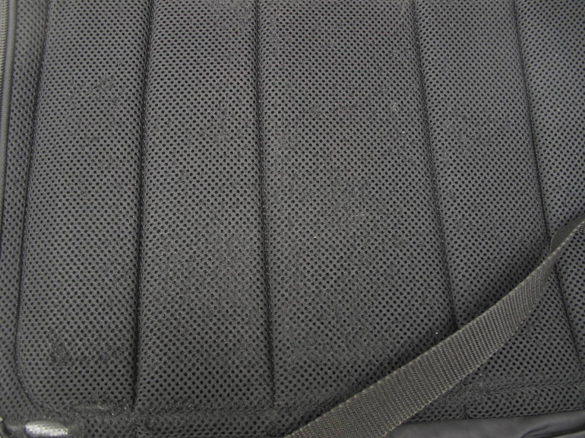 Head Porter ヘッドポーター Black Beauty メッセンジャーバック バックジャック ショルダーバッグ 売買されたオークション情報 Yahooの商品情報をアーカイブ公開 オークファン Aucfan Com