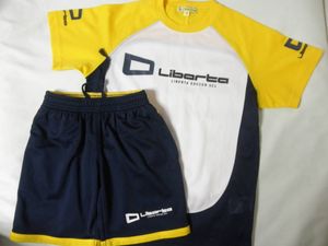 リベルタ ユニフォームのヤフオク の相場 価格を見る ヤフオク のリベルタ ユニフォームのオークション売買情報は61件が掲載されています