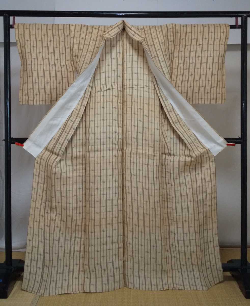 【昭和堂】529芭蕉布着物.喜如嘉証有り 喜如嘉の芭蕉布 \u2013 着物 Japan Textile News