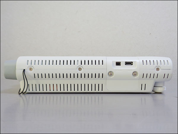 XJ-A257 Casio 3000lm Projector Slim CASIO スリムモデル High